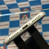 ¨��ȯ����iPhoneSE ��2���� 256GB �ۥ磻�� MXVU2J/A AU��SIM�ե꡼