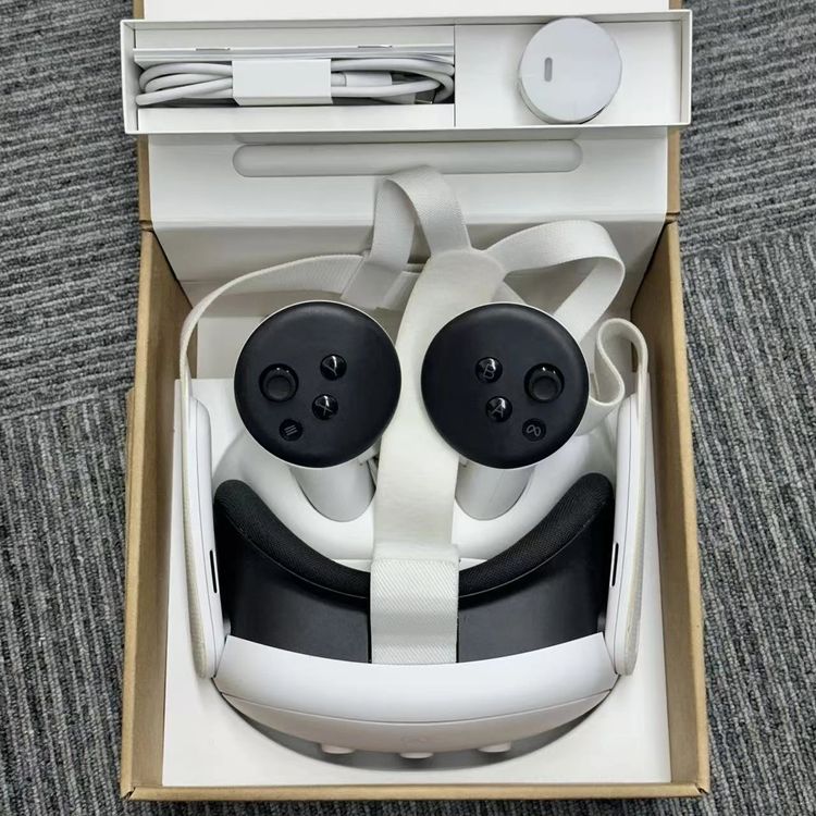 ¨��ȯ����Meta Quest 3 128GB �ۥ磻�� 815820024149