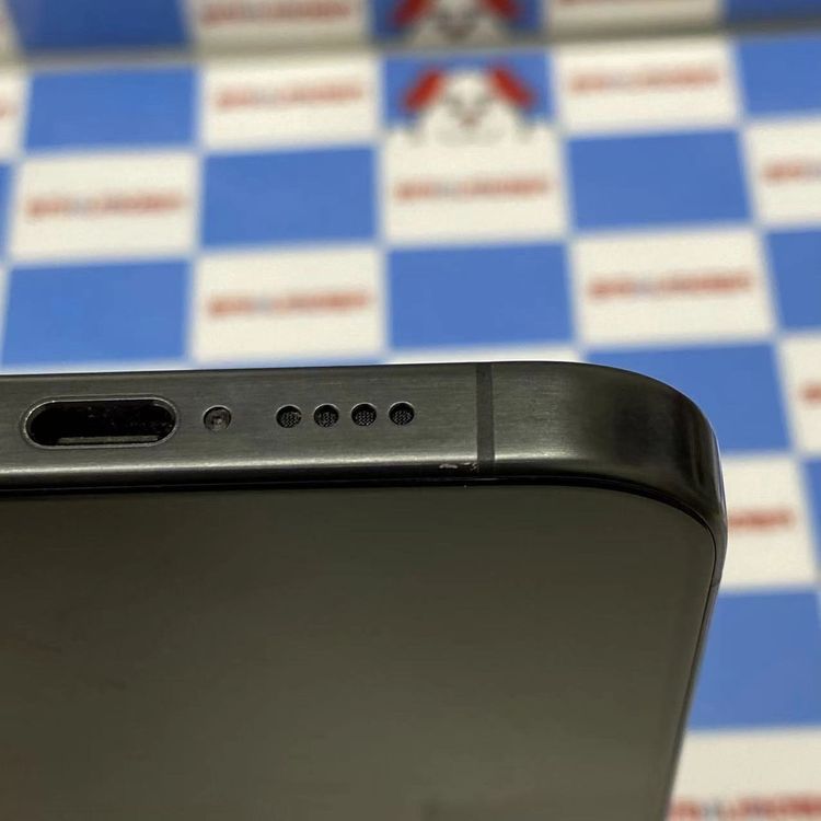iPhone15 Pro Max 256GB �֥�å������˥��� MU6P3J/A SoftBank