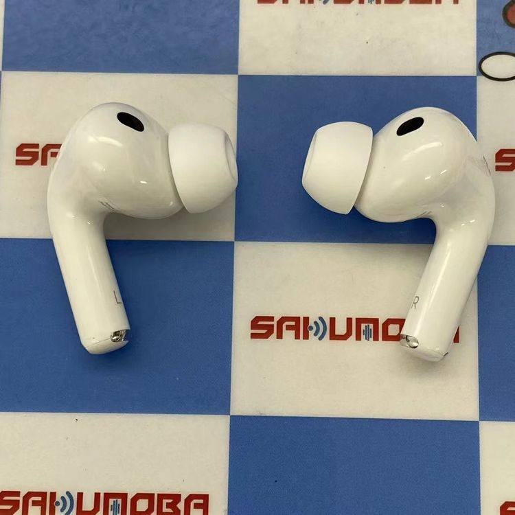 ¨��ȯ����AirPods Pro ��3���� �ۥ磻�� MFHP4J/A