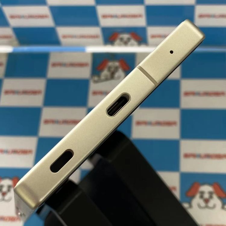 AQUOS R10 12GB/256GB �����ߥ�ۥ磻�� A501SH SoftBank��SIM��