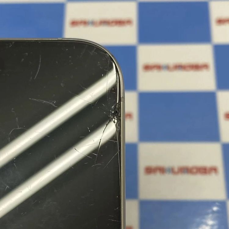 iPhone15 Pro Max 1TB �ۥ磻�ȥ����˥��� NU703J/A AU��SIM�ե꡼