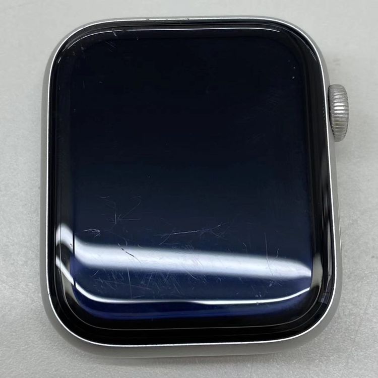 Apple Watch SE ��1���� 44mm GPS��ǥ� 32GB ����С� MKQ43J/A