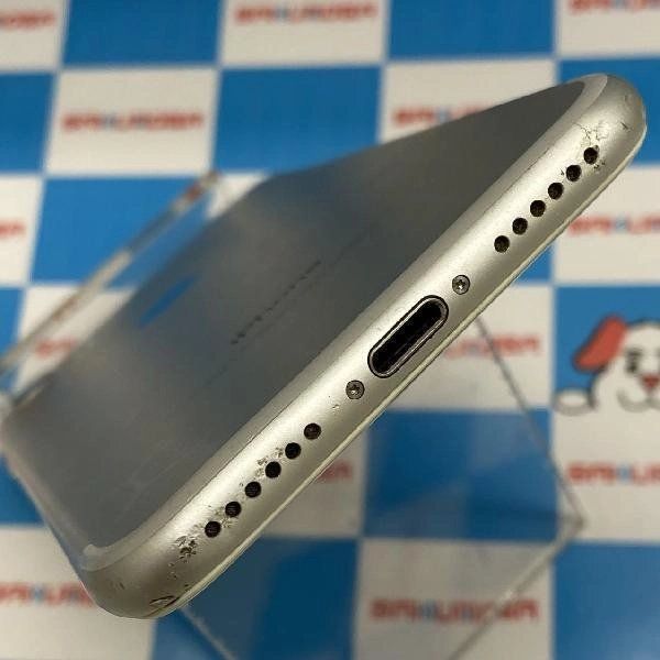 ¨ȯiPhone7 au 64GB MNCL2J/A A1779 