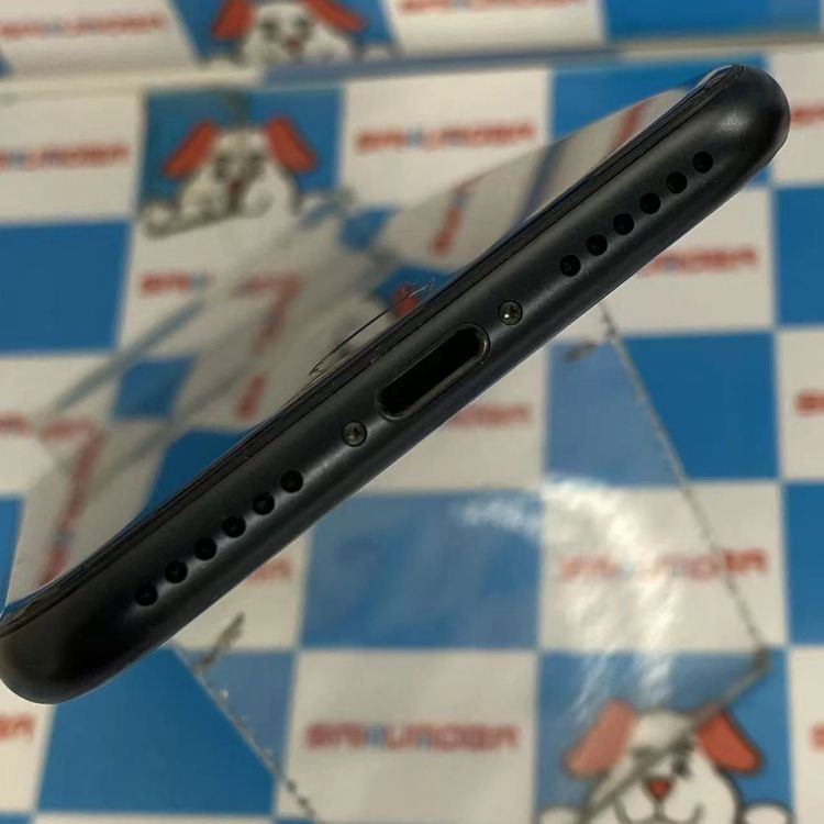 iPhoneSE ��3���� 128GB �ߥåɥʥ��� MMYF3J/A docomo��SIM�ե꡼