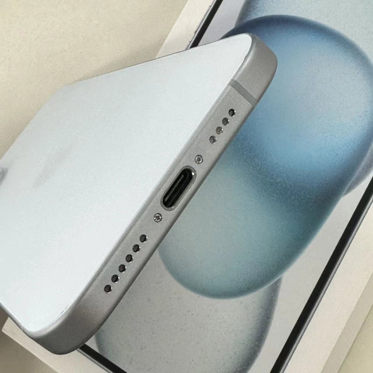 ムスビー｜即日発送可iPhone15 Plus 256GB ブルー MU0N3J/A SIMフリー