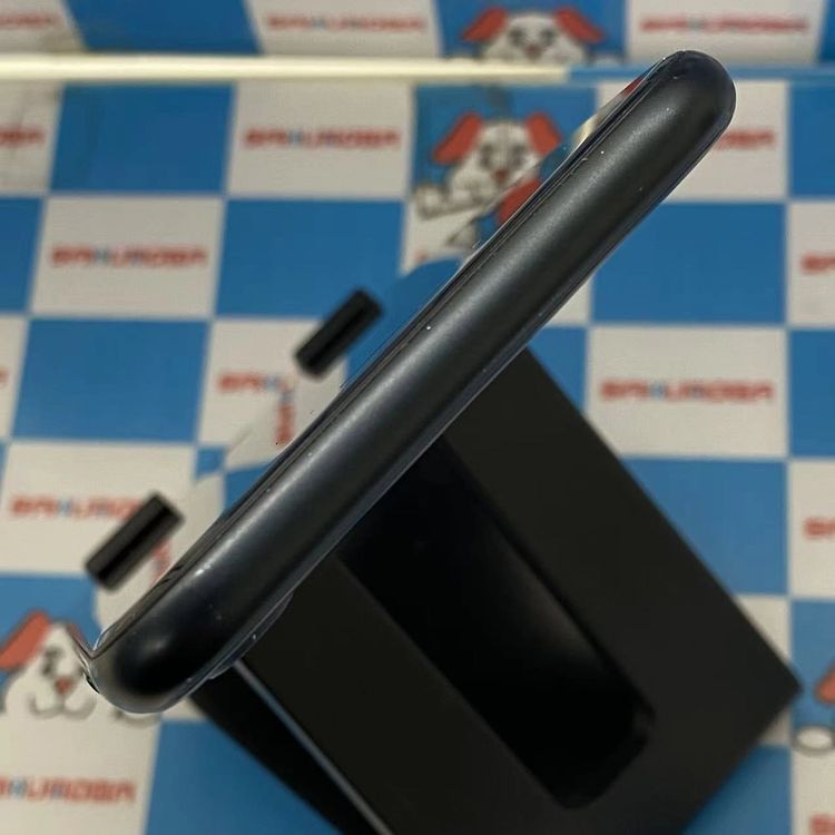 ¨��ȯ����iPhoneSE ��3���� 64GB �ߥåɥʥ��� MMYC3J/A AU��SIM�ե꡼