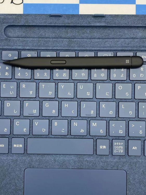 �����ڥ� 2 �դ� Surface Pro Signature �����ܡ���(���ܸ�) ** ������