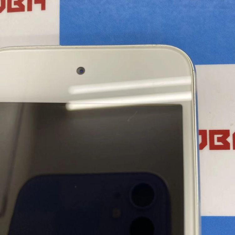 iPod touch (��5����) 32GB �ۥ磻��&����С� MD720J/A ��������