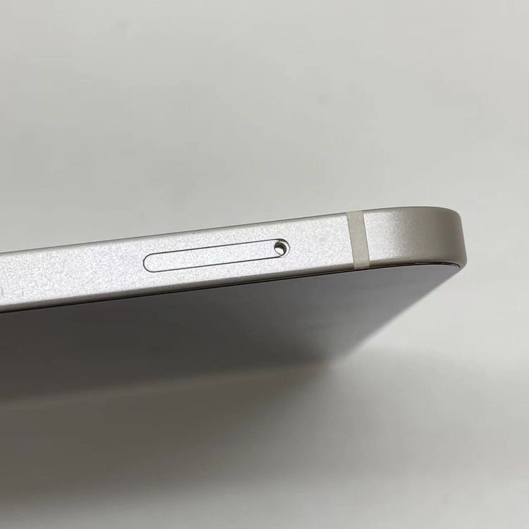 iPad Air ��5���� Wi-Fi+Cellular��ǥ� 64GB �������饤�� MM6V3J
