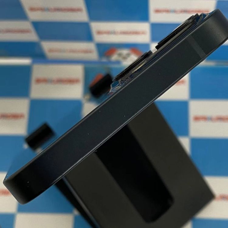 ¨��ȯ����iPhone13 256GB �ߥåɥʥ��� MLNH3J/A docomo��SIM�ե꡼