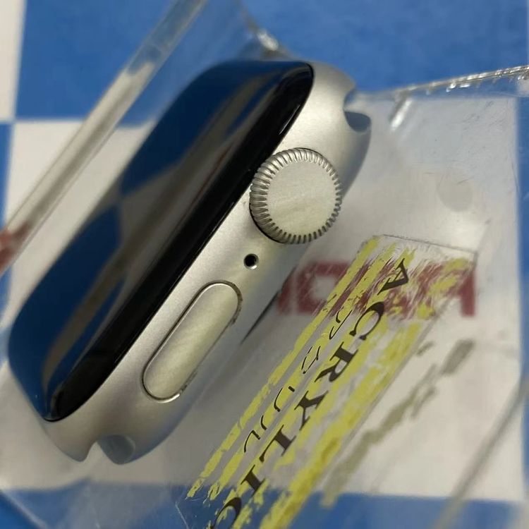 Apple Watch SE ��2���� 40mm GPS��ǥ� 32GB ����С� MRTT3J/A