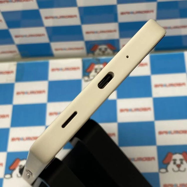 AQUOS wish4 4GB/64GB �ۥ磻�� A403SH SoftBank��SIM�ե꡼
