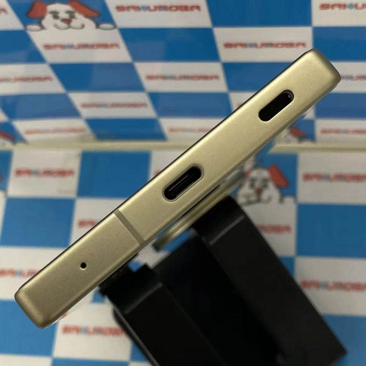 AQUOS R10 12GB/512GB �ȥ����١����� SH-M31 SIM�ե꡼������