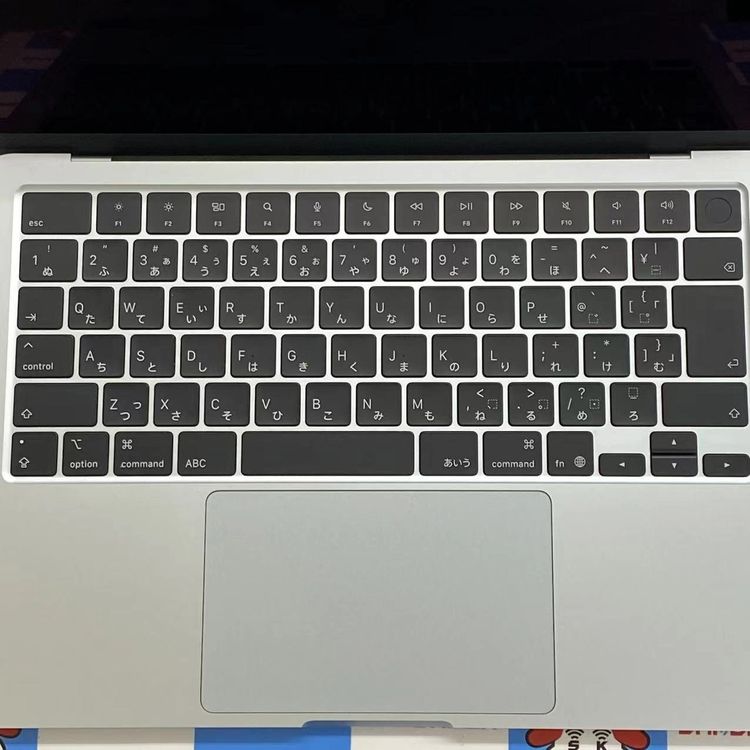 MacBook Air 13����� Early2025 Apple M4 16GB/256GB ����