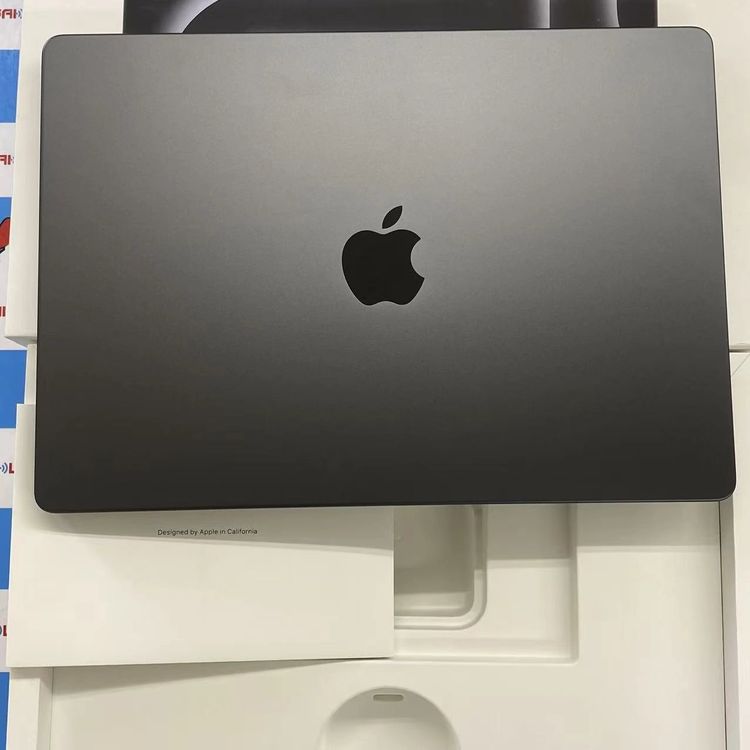 MacBook Pro 14����� Nov 2023 M3 Pro (CPU:11C/GPU:14C