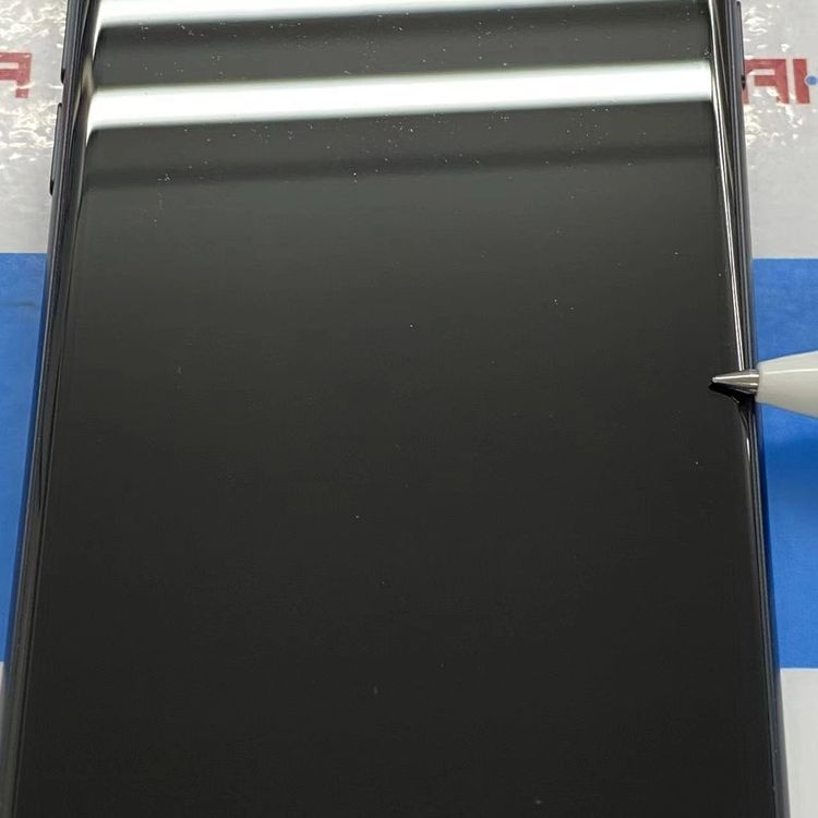 ¨��ȯ����iPhoneSE ��3���� 64GB �ߥåɥʥ��� MMYC3J/A SIM�ե꡼