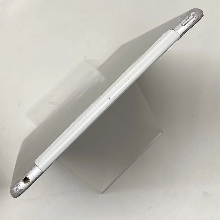 iPad ��9���� Wi-Fi+Cellular��ǥ� 64GB ����С� MK493J/A AU��
