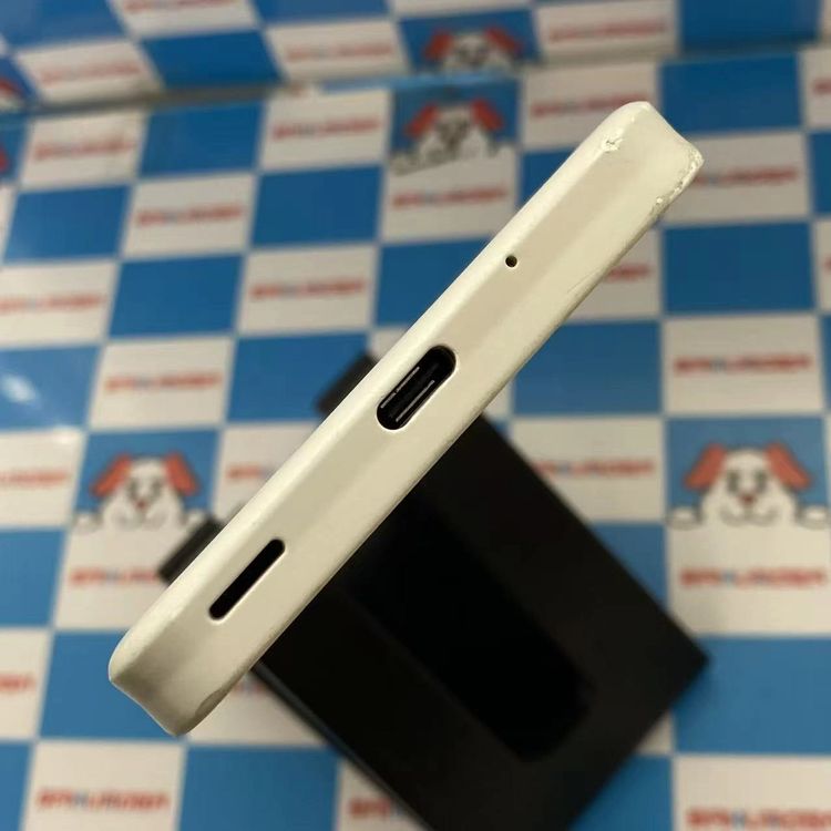 AQUOS wish3 4GB/64GB �ۥ磻�� SH-M25 ��ŷ��Х�����SIM�ե꡼