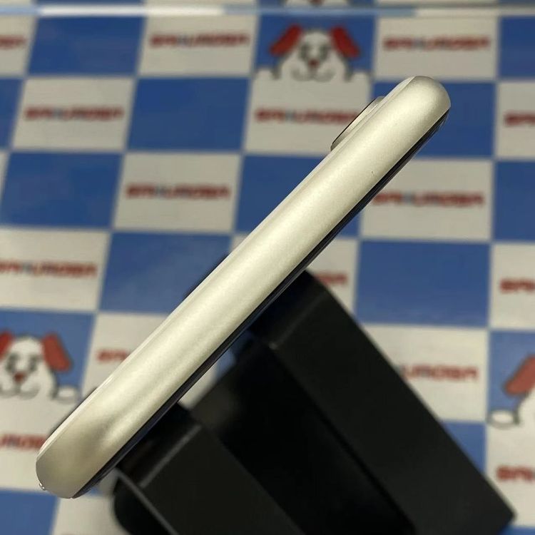 iPhoneSE ��3���� 64GB �������饤�� MMYD3J/A AU��SIM�ե꡼����