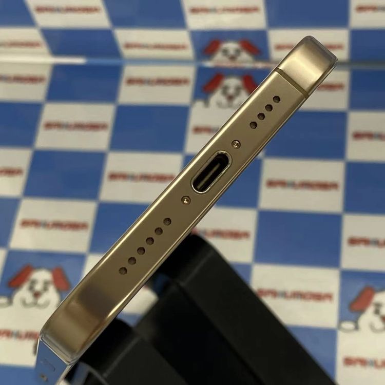 iPhone16 Pro Max 256GB �ǥ����ȥ����˥��� MYWJ3J/A SIM�ե꡼����