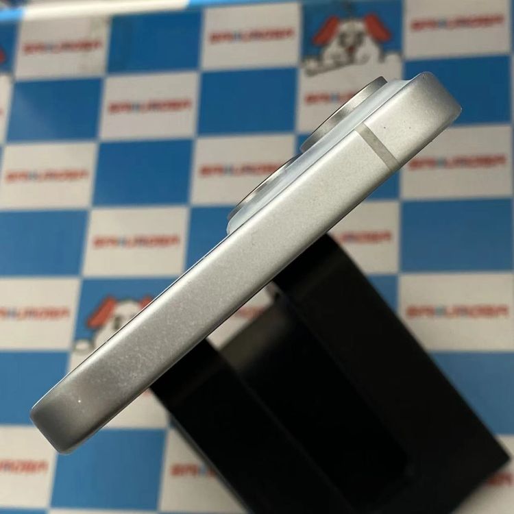 ¨��ȯ���ķ���Ф�ʪ�����ʡ� iPhone15 128GB MTML3J/A AU �������