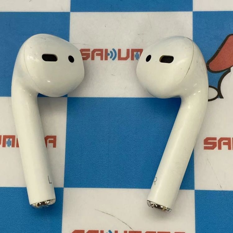 ¨��ȯ����AirPods ��2���� �ۥ磻�� A2031�������