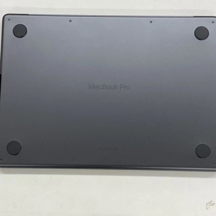 MacBook Pro Early2026 14����� Apple M5 Pro 24GB/1TB