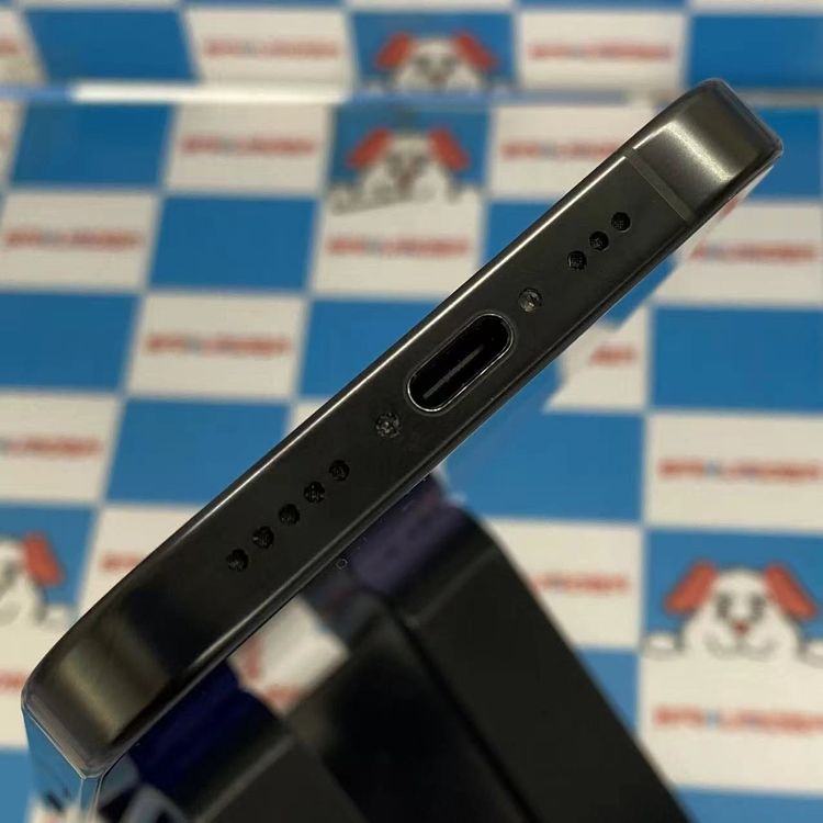 iPhone16 Pro 256GB �֥�å������˥��� MYN03J/A docomo��SIM�ե�