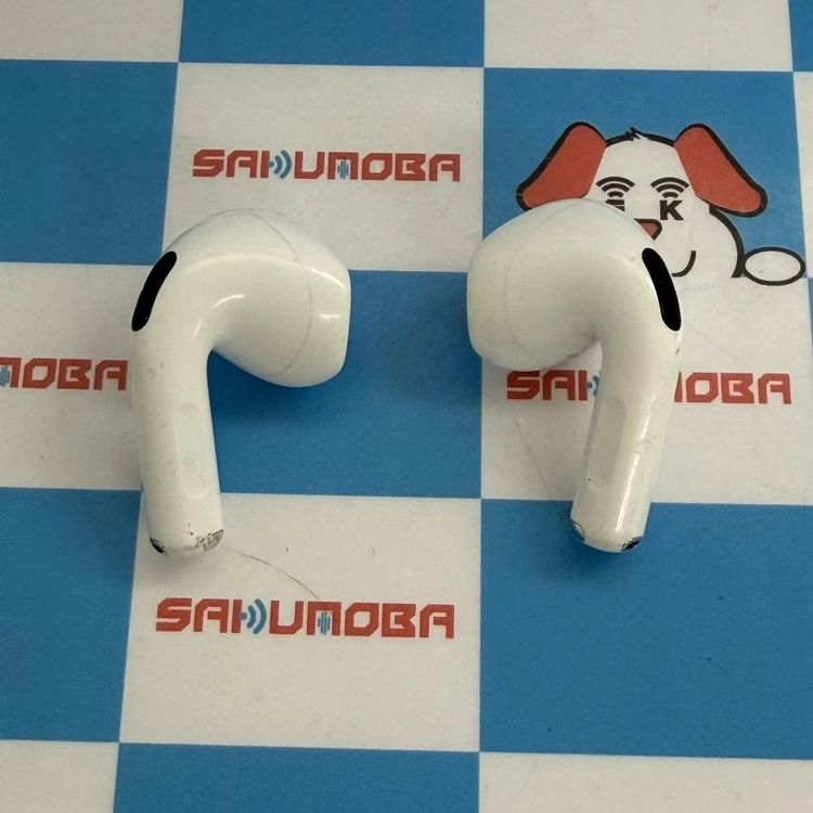 ¨��ȯ����AirPods ��4���� �����ƥ��֥Υ�������󥻥����� �ۥ磻�� MXP93J/A
