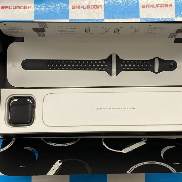 Apple Watch Nike+ Series 4 16GB ڡ쥤 MU6L2J/A