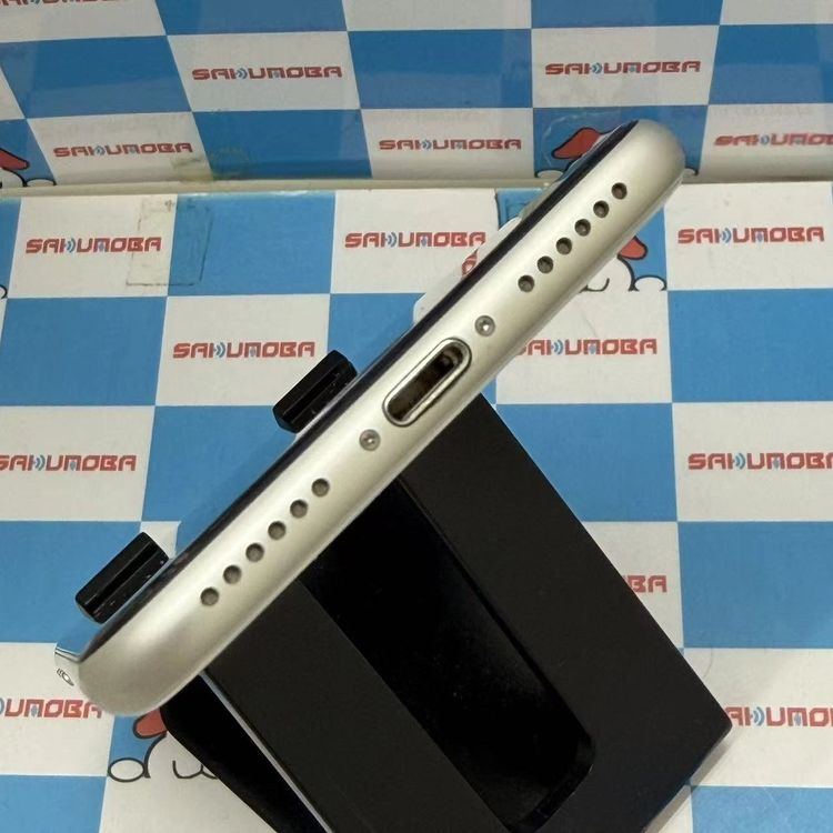iPhoneSE ��3���� 64GB �������饤�� MMYD3J/A SoftBank��SIM�ե꡼
