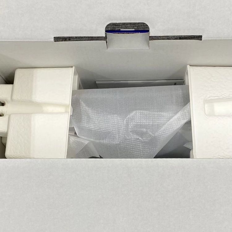 ¨��ȯ����Playstation5 CFI-2000A01 1TB �ۥ磻�� ����̤������