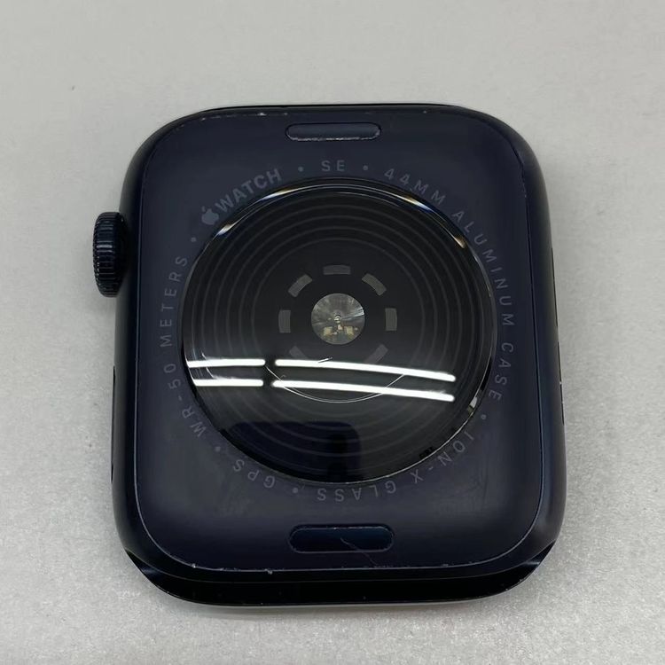 Apple Watch SE ��2���� 44mm GPS��ǥ� 32GB �ߥåɥʥ��� MNK03J