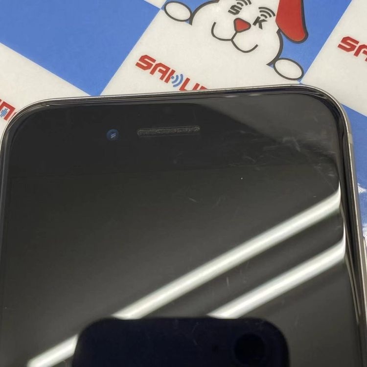 ¨��ȯ����iPhoneSE ��3���� 64GB �������饤�� MMYD3J/A AU��SIM�ե꡼