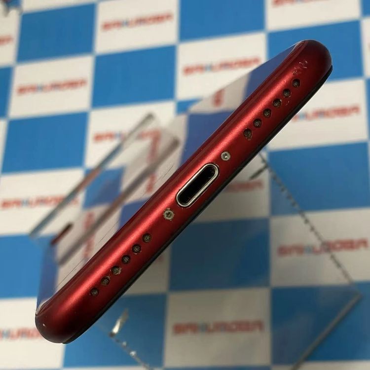 iPhoneSE ��3���� 128GB Product Red MMYH3J/A docomo��SI