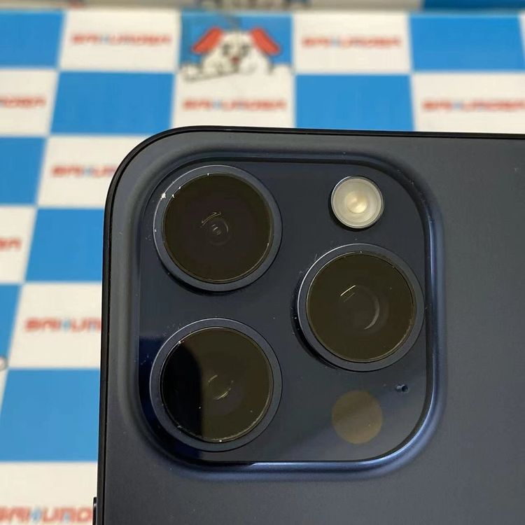 iPhone15 Pro Max 256GB �֥롼�����˥��� MU6T3J/A SoftBank��