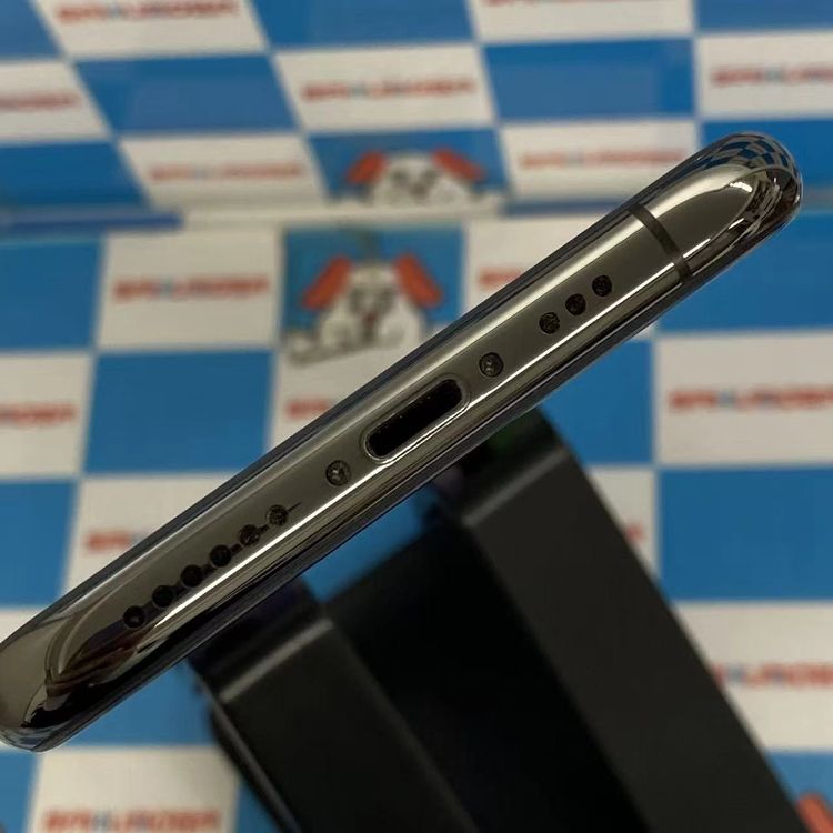 ¨��ȯ����iPhone11 Pro 512GB ���ڡ������쥤 MWCD2J/A SIM�ե꡼