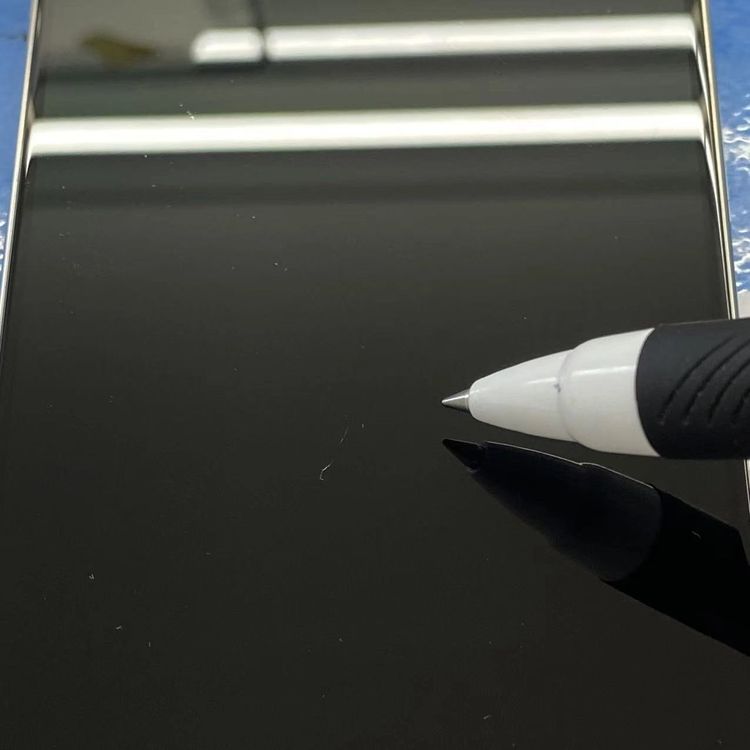 ¨��ȯ����iPhone15 Pro 256GB �ۥ磻�ȥ����˥��� MTUD3J/A SIM�ե꡼