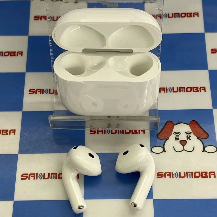 ¨��ȯ����AirPods ��5���� - �ۥ磻�� MKFW4J/A ����