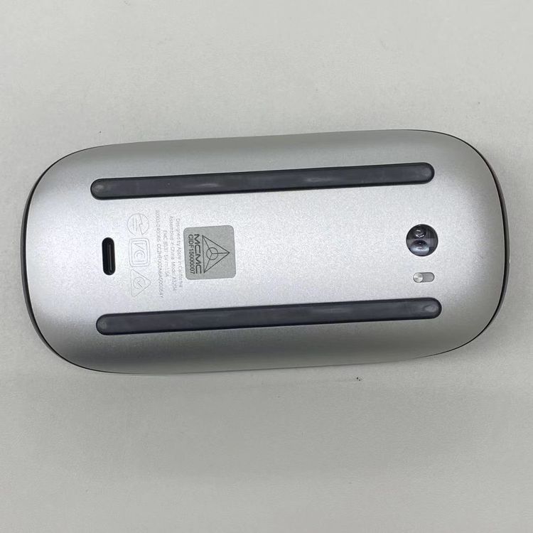 ¨��ȯ����Magic Mouse �֥�å� MXK63ZA/A ����