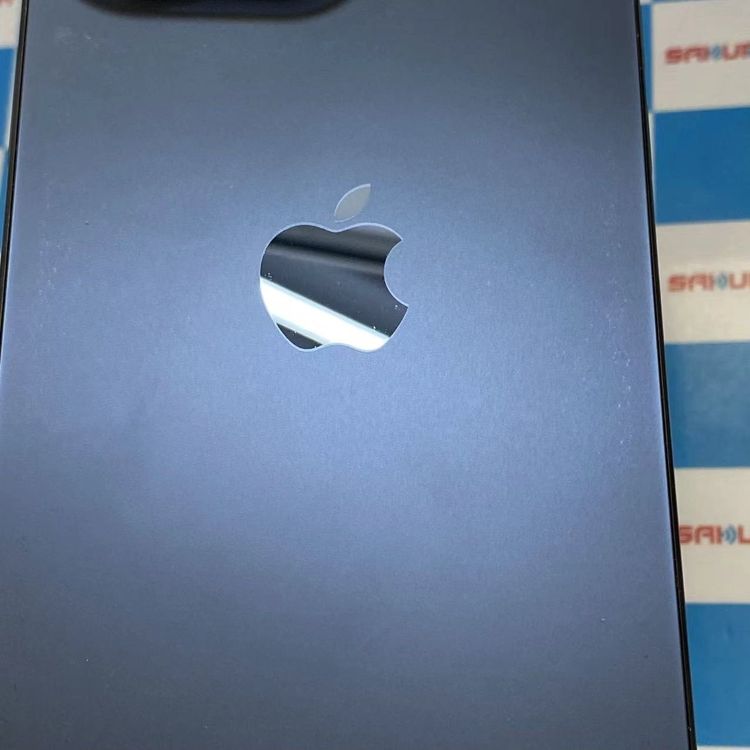 iPhone15 Pro Max 256GB �֥롼�����˥��� MU6T3J/A SoftBank��