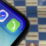 ¨��ȯ����iPhone15 Plus 256GB �֥�å� MU0F3J/A SIM�ե꡼����