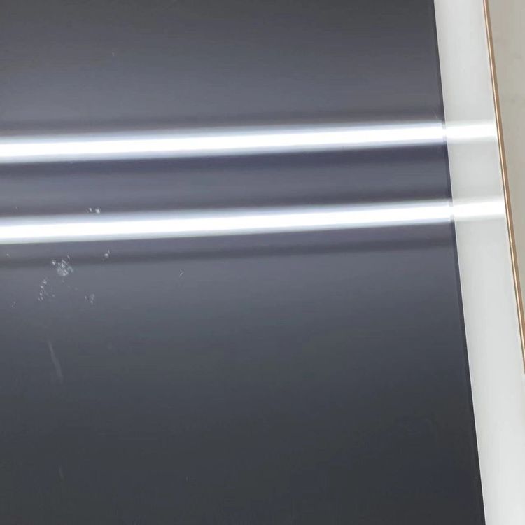 iPad ��6���� Wi-Fi+Cellular��ǥ� 32GB MRM02J/A SoftBank