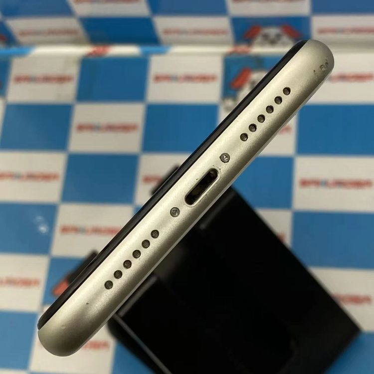 iPhone11 64GB �ۥ磻�� MWLU2J/A SoftBank��SIM�ե꡼ �������