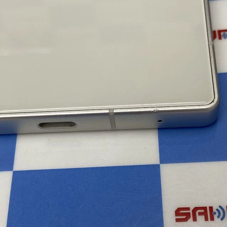 AQUOS R10 12GB/256GB �����ߥ�ۥ磻�� SH-M31 SIM�ե꡼ ��������