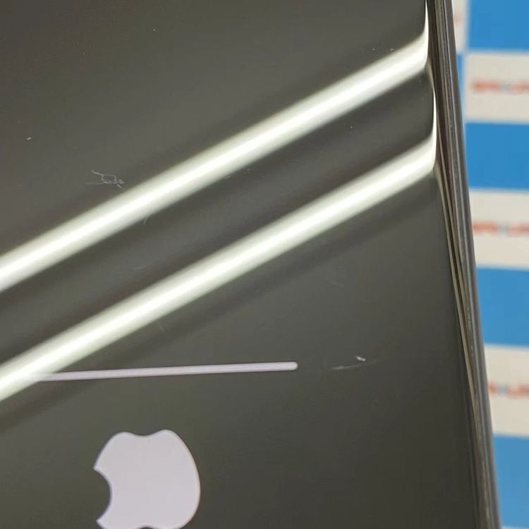 ¨��ȯ����iPhoneSE ��3���� 128GB �ߥåɥʥ��� MMYF3J/A AU��SIM�ե꡼
