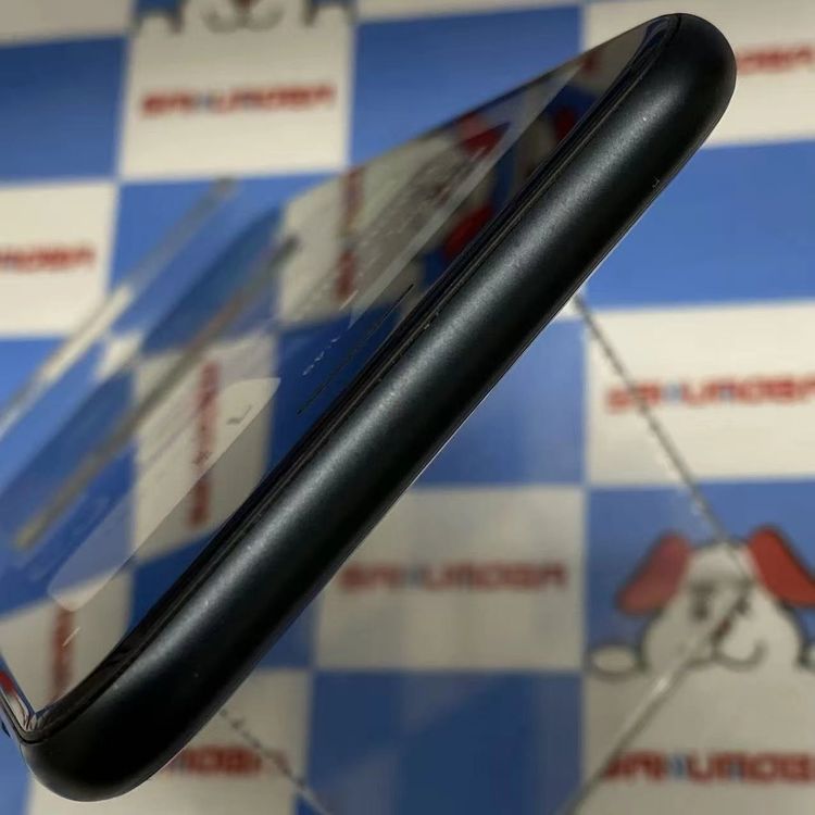 iPhoneSE ��3���� 128GB �ߥåɥʥ��� MMYF3J/A Apple��SIM�ե꡼