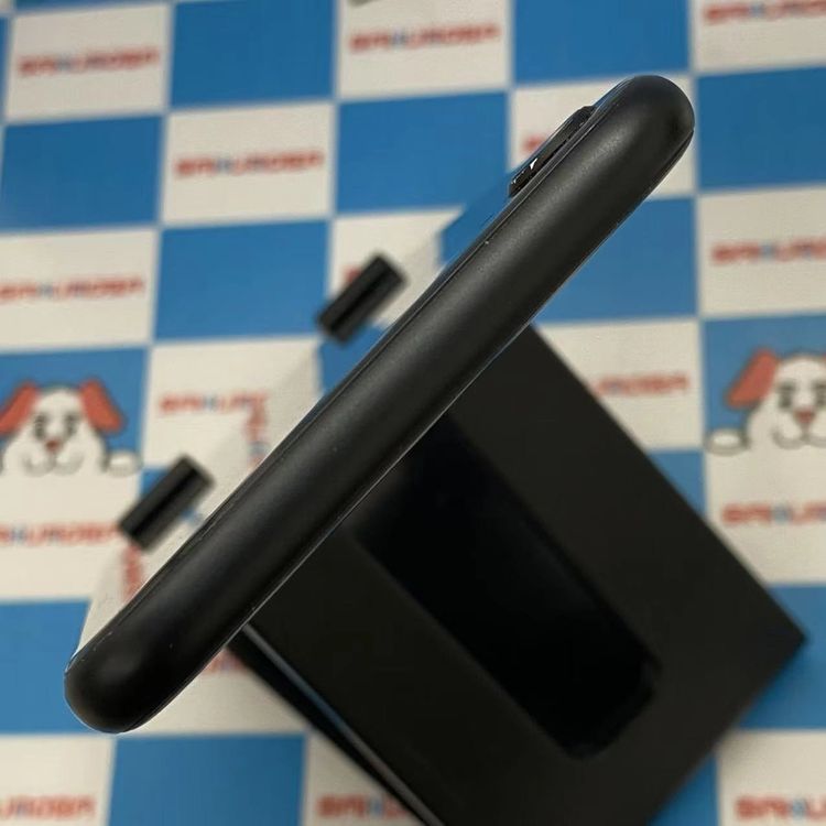 iPhoneSE ��2���� 256GB �֥�å� MHGW3J/A docomo��SIM�ե꡼