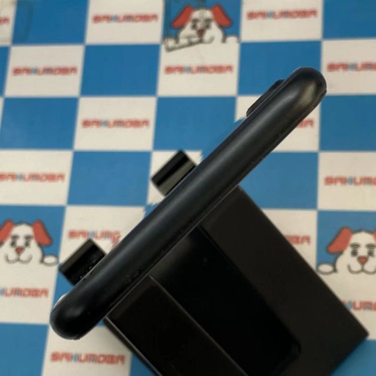 iPhoneSE ��3���� 64GB �ߥåɥʥ��� MMYC3J/A ��ŷ��Х�����SIM�ե꡼